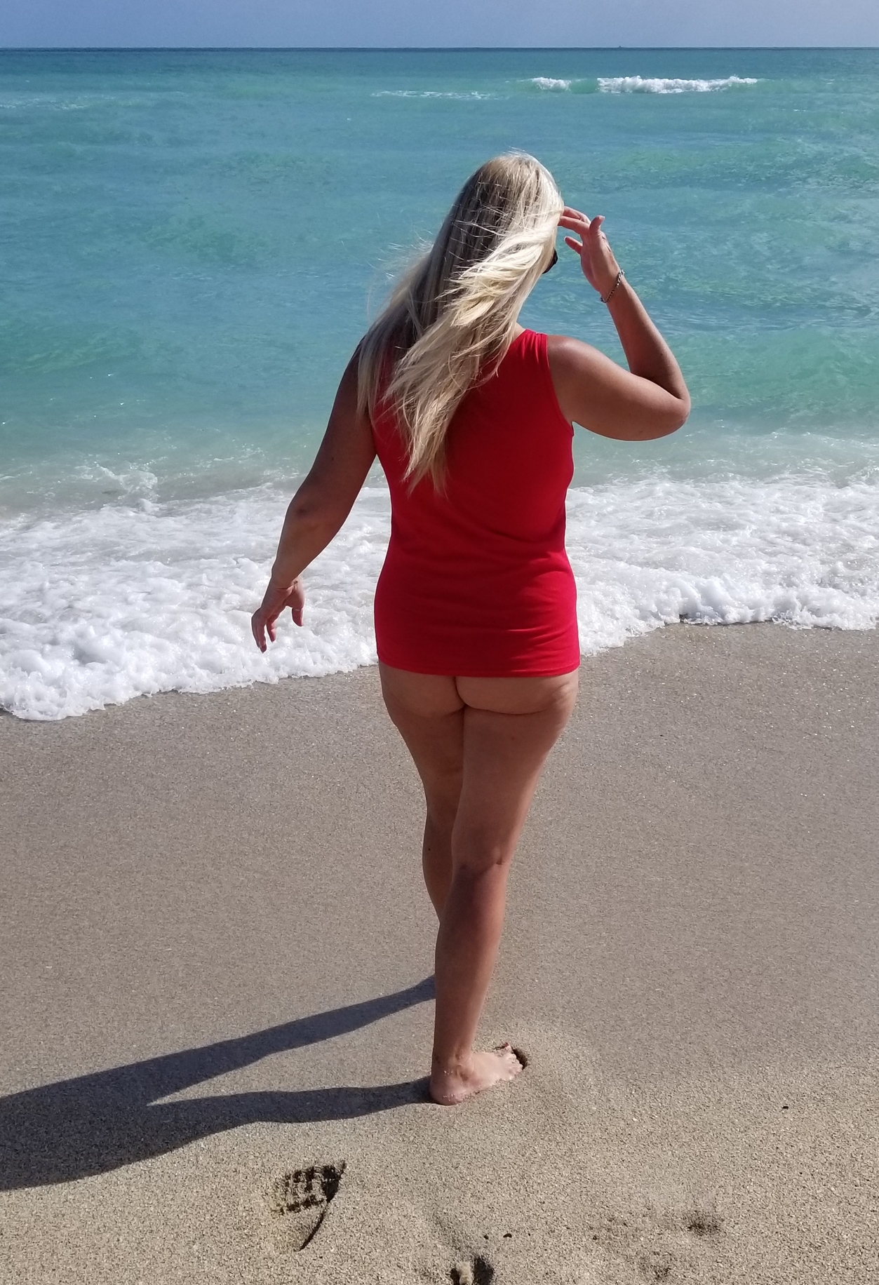 Haulover Beach for the First Time: A Naturist Woman’s Perspective